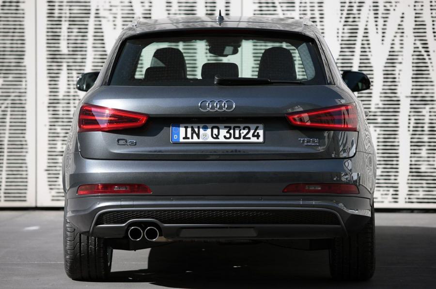  Audi Q3 2.0 TFSI Quattro S-Line (8U) 2011 года  (WW) (фото 12 из 68)